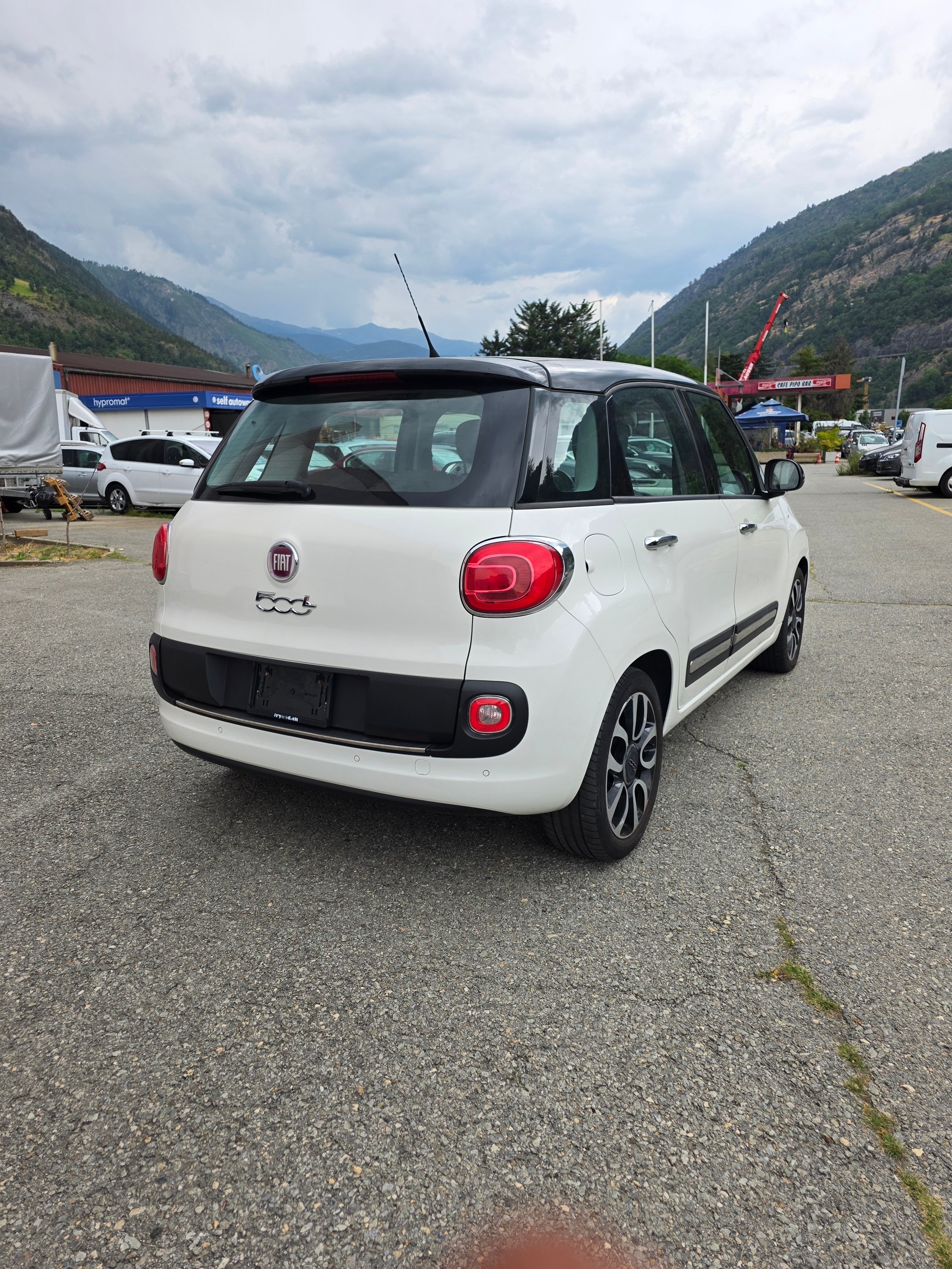 FIAT 500L 1.4 16V Pop Star-image-6