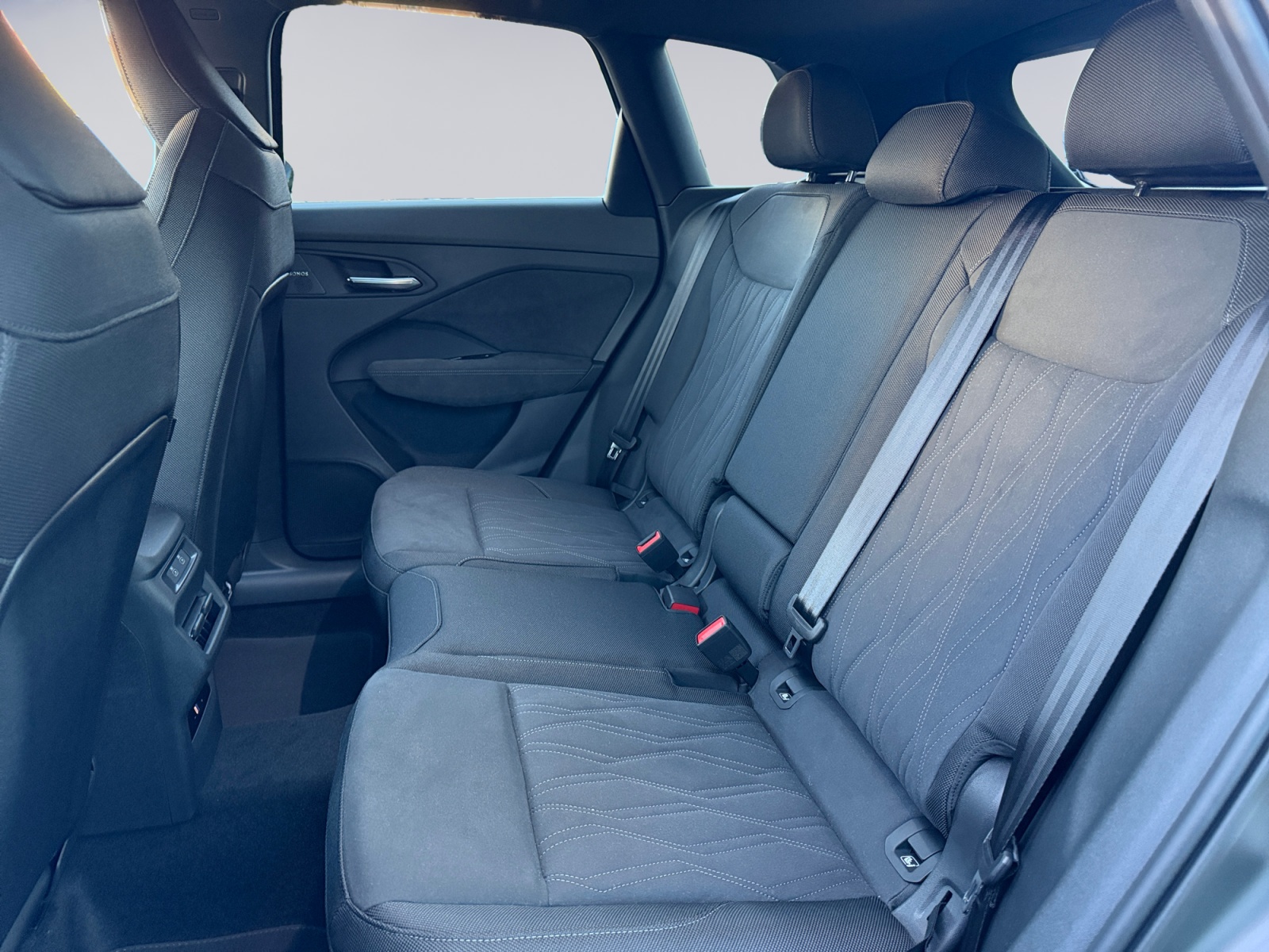AUDI Q3 SUV TFSI quattro 195 kW S tronic-image-10