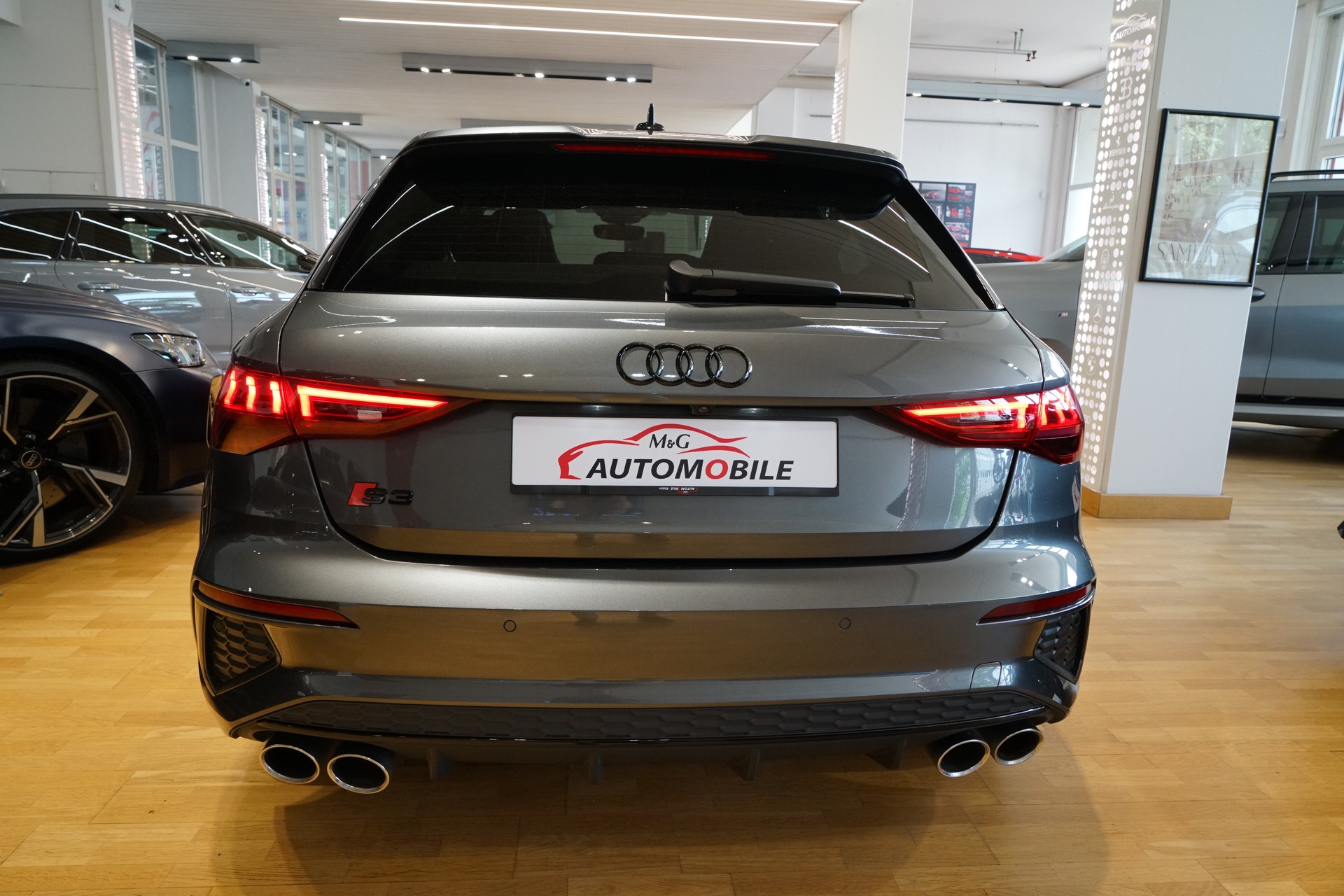 AUDI S3 Sportback 2.0 TFSI quattro S-tronic-image-5