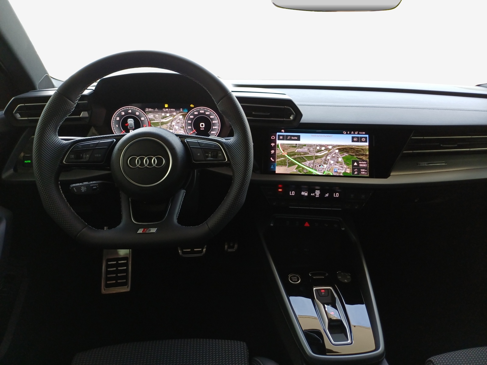 AUDI A3 Sportback TFSI 110 kW S line Attraction S tronic-image-8