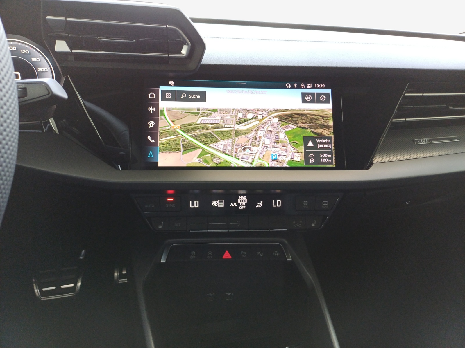 AUDI A3 Sportback TFSI 110 kW S line Attraction S tronic-image-10