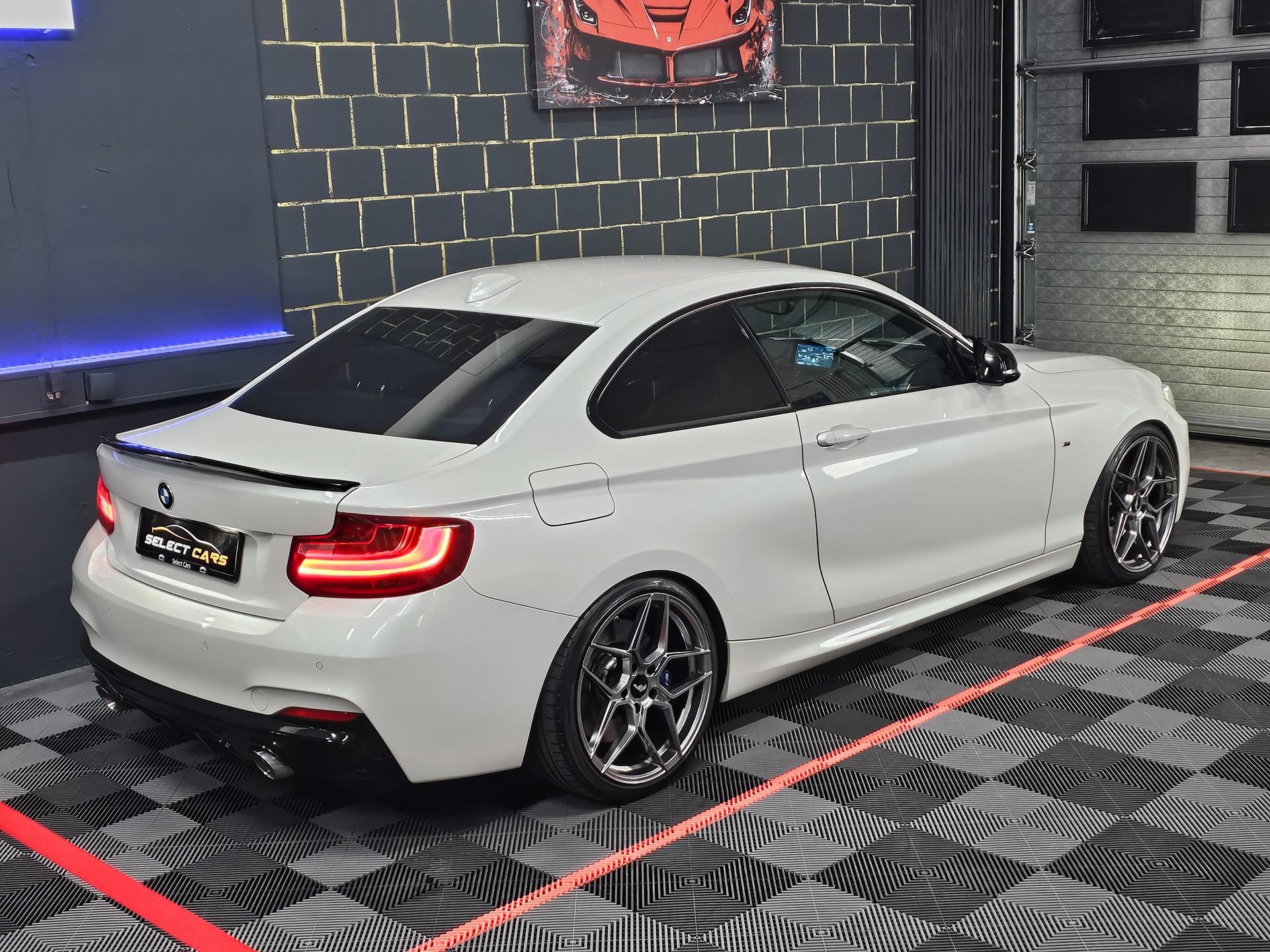 BMW M235i xDrive Steptronic M Performance-image-2
