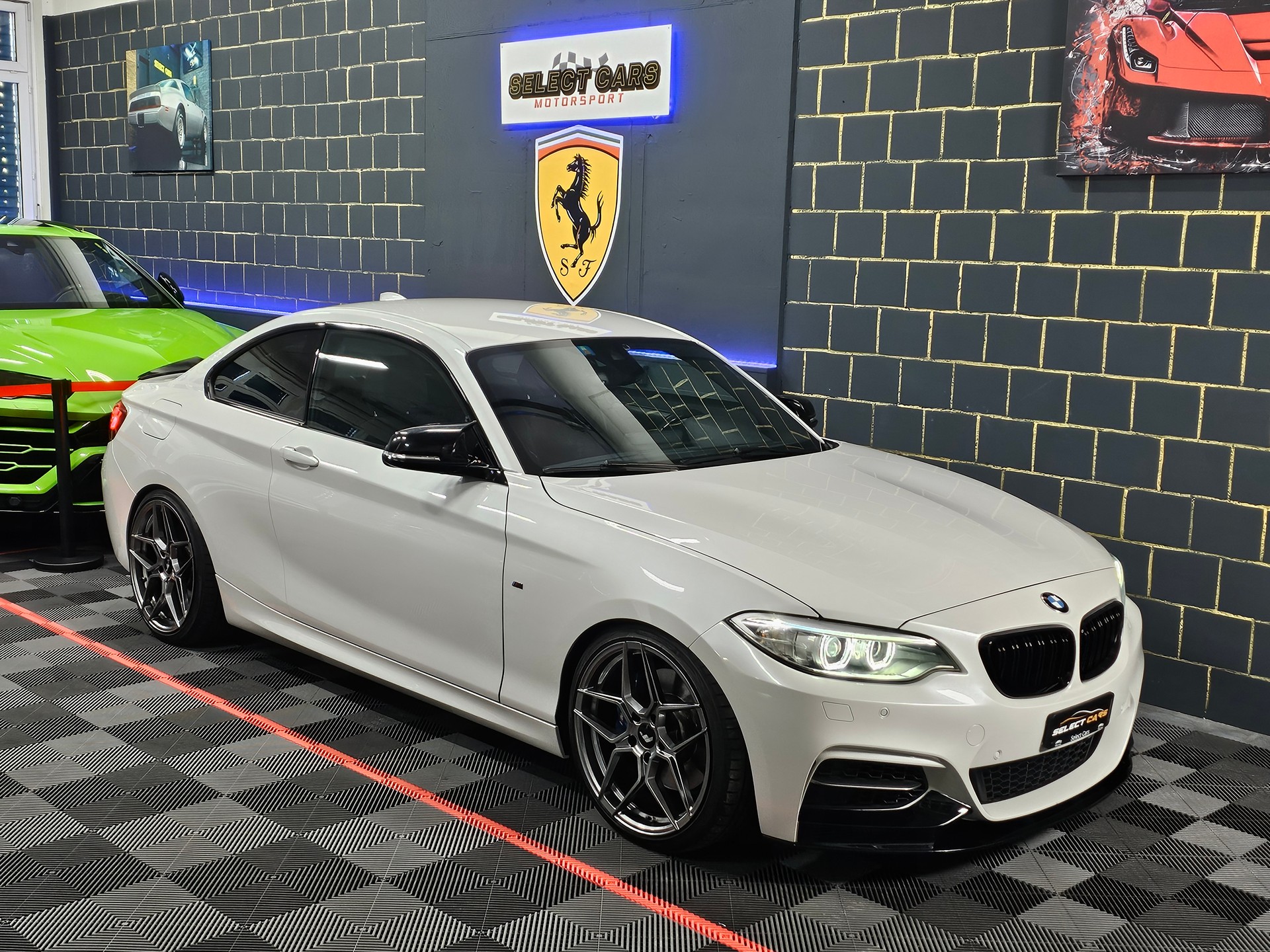 BMW M235i xDrive Steptronic M Performance-image-0
