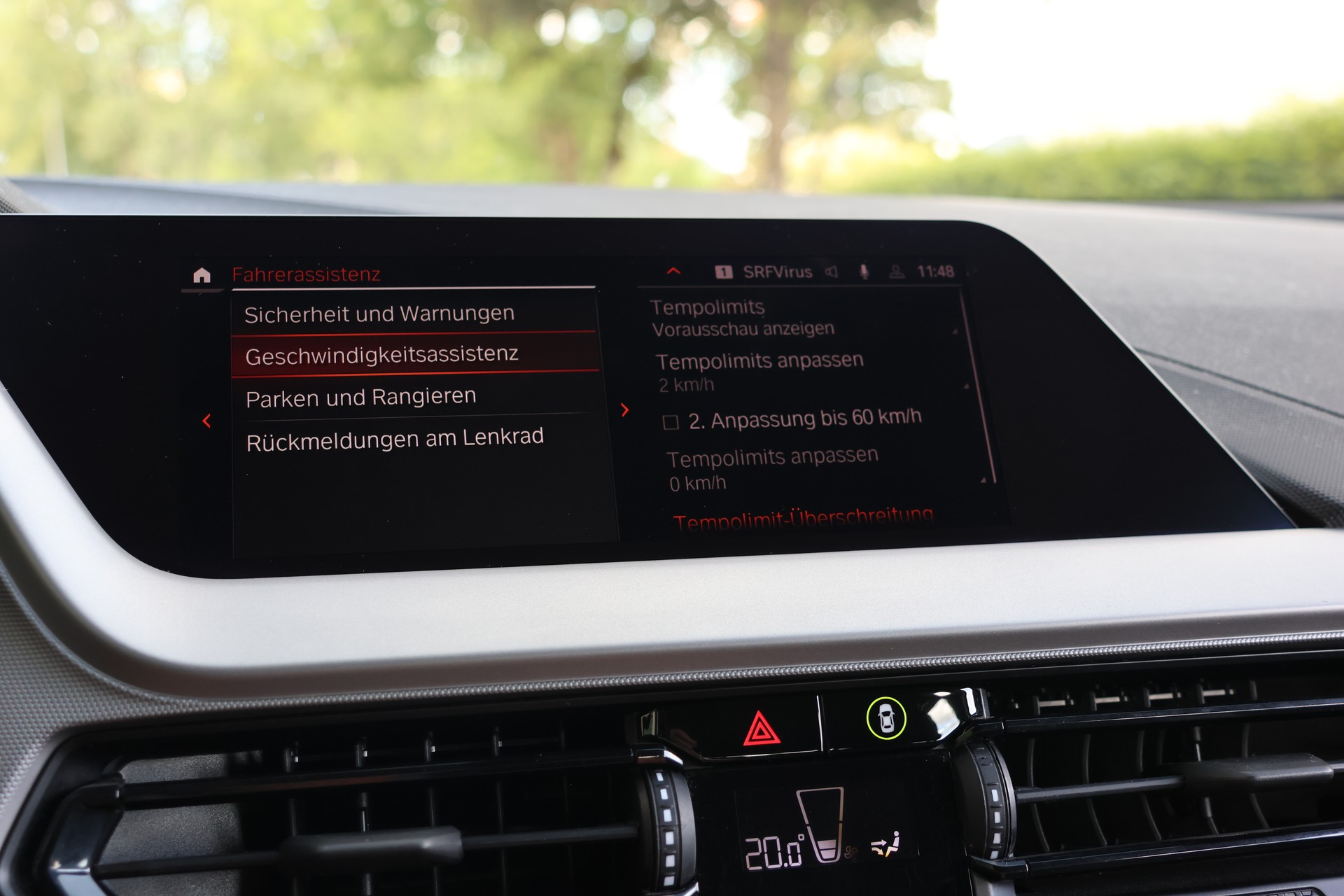 BMW 118i Steptronic Essential Edition-image-27