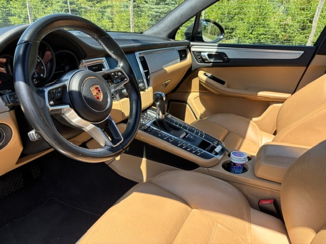 PORSCHE Macan Turbo PDK-image-8