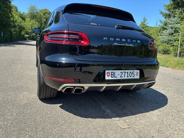 PORSCHE Macan Turbo PDK-image-3
