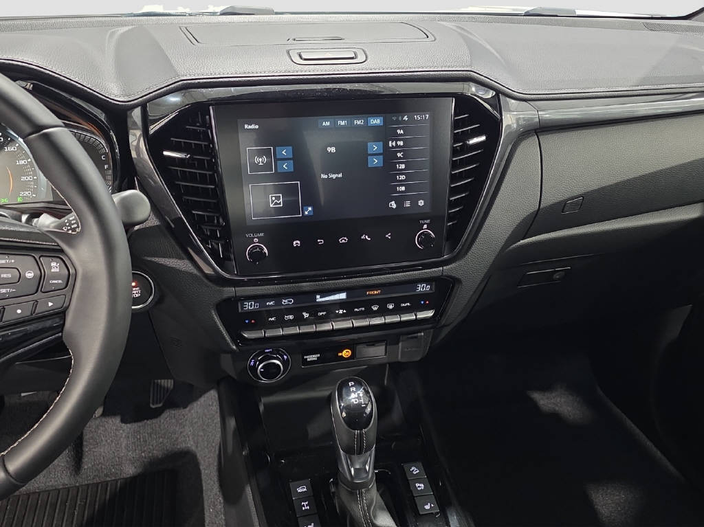 ISUZU Crew Pick-up 1.9 DDi N60 Nitro Sport 4x4-image-12