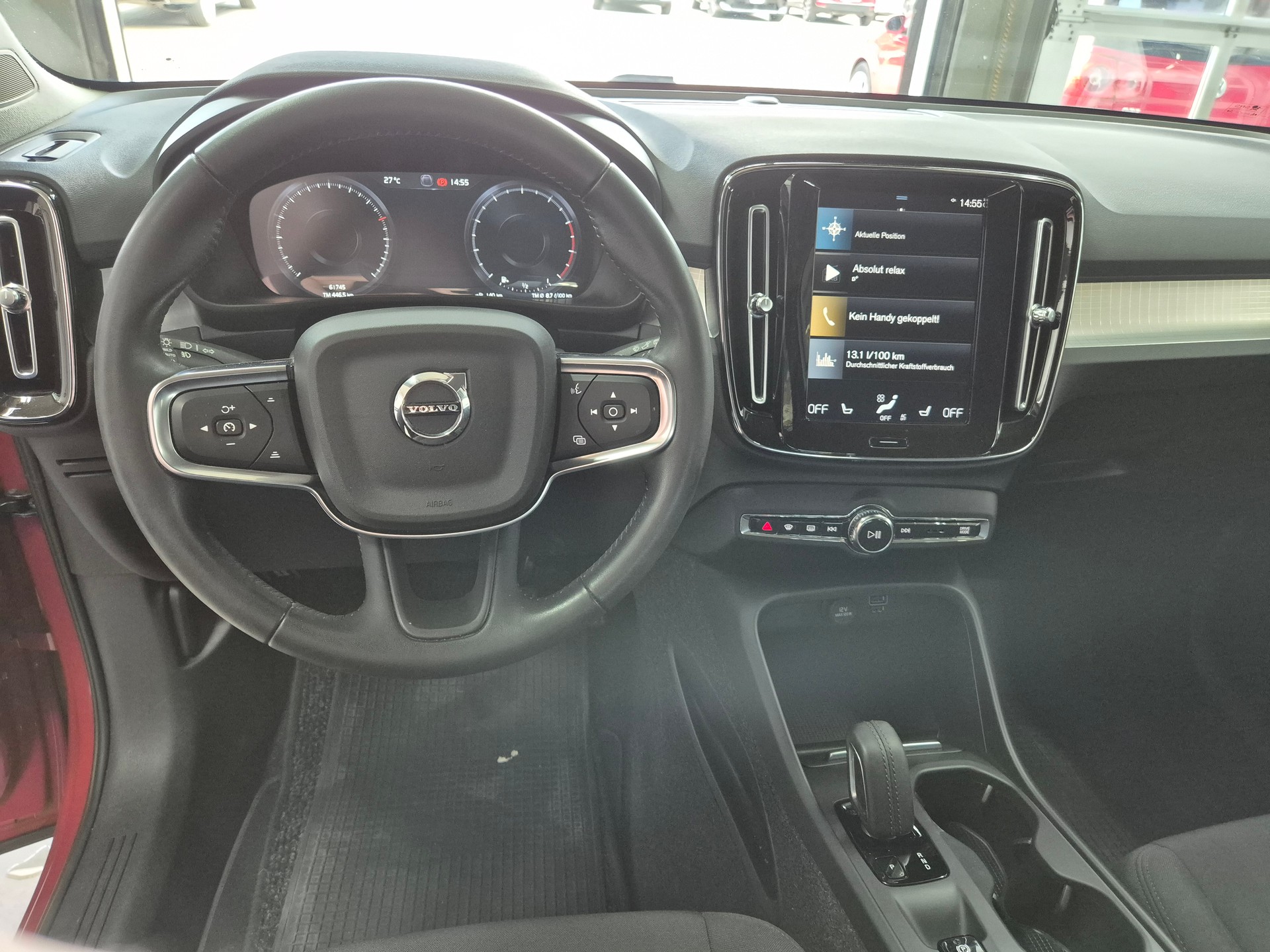 VOLVO XC40 B4 Benzin Mild Hybrid Momentum Geartronic-image-6