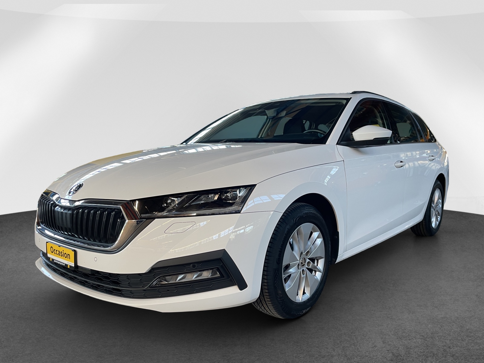 SKODA Octavia Combi 2.0 TDI 150 Ambition DSG-image-2