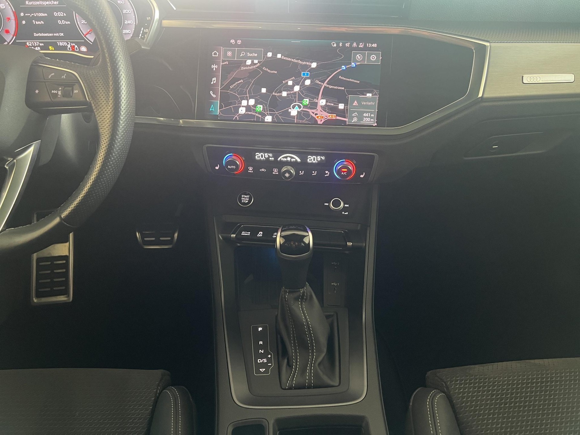 AUDI Q3 1.5 35 TFSI S line S-Tronic-image-15