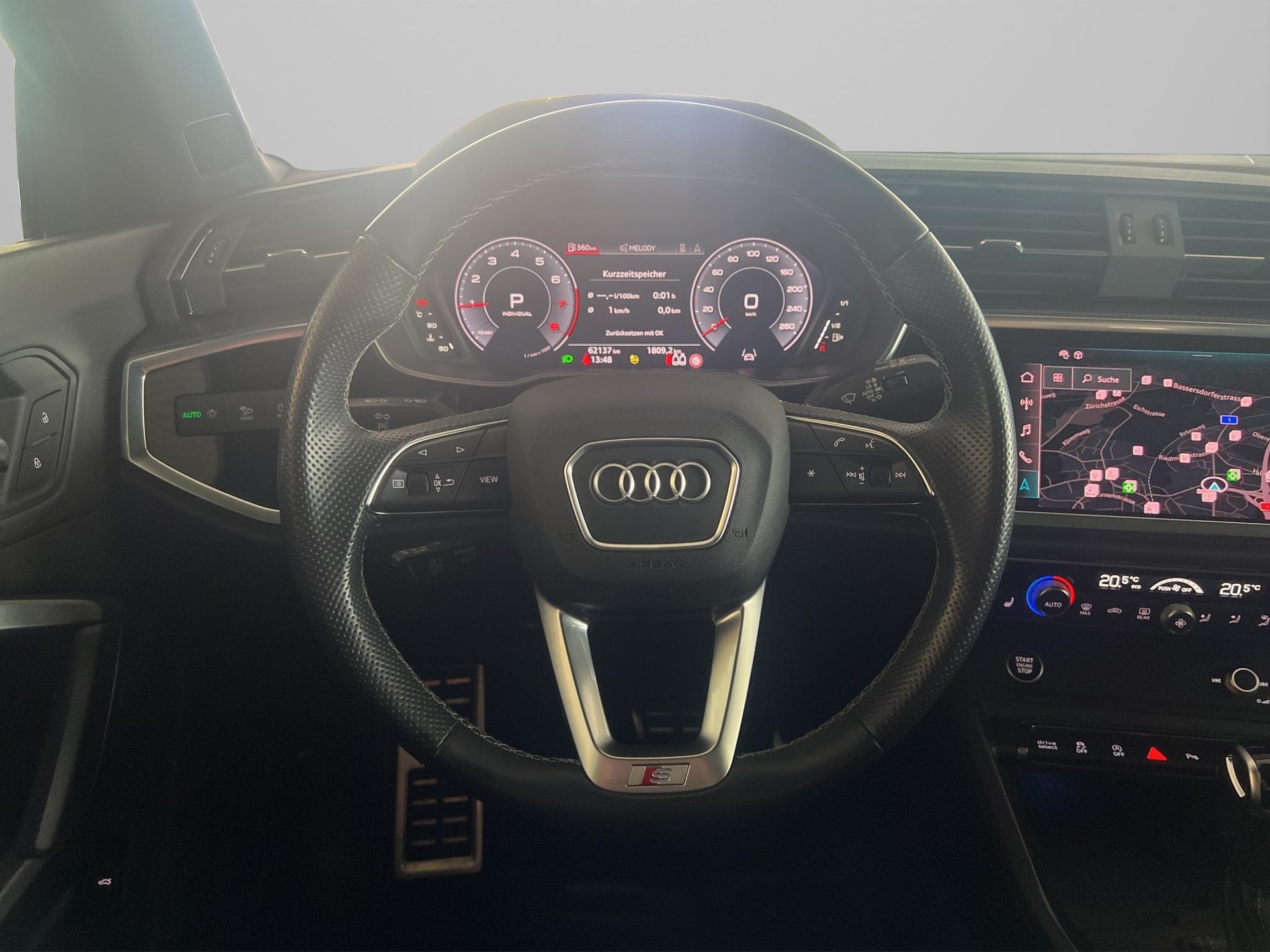 AUDI Q3 1.5 35 TFSI S line S-Tronic-image-13