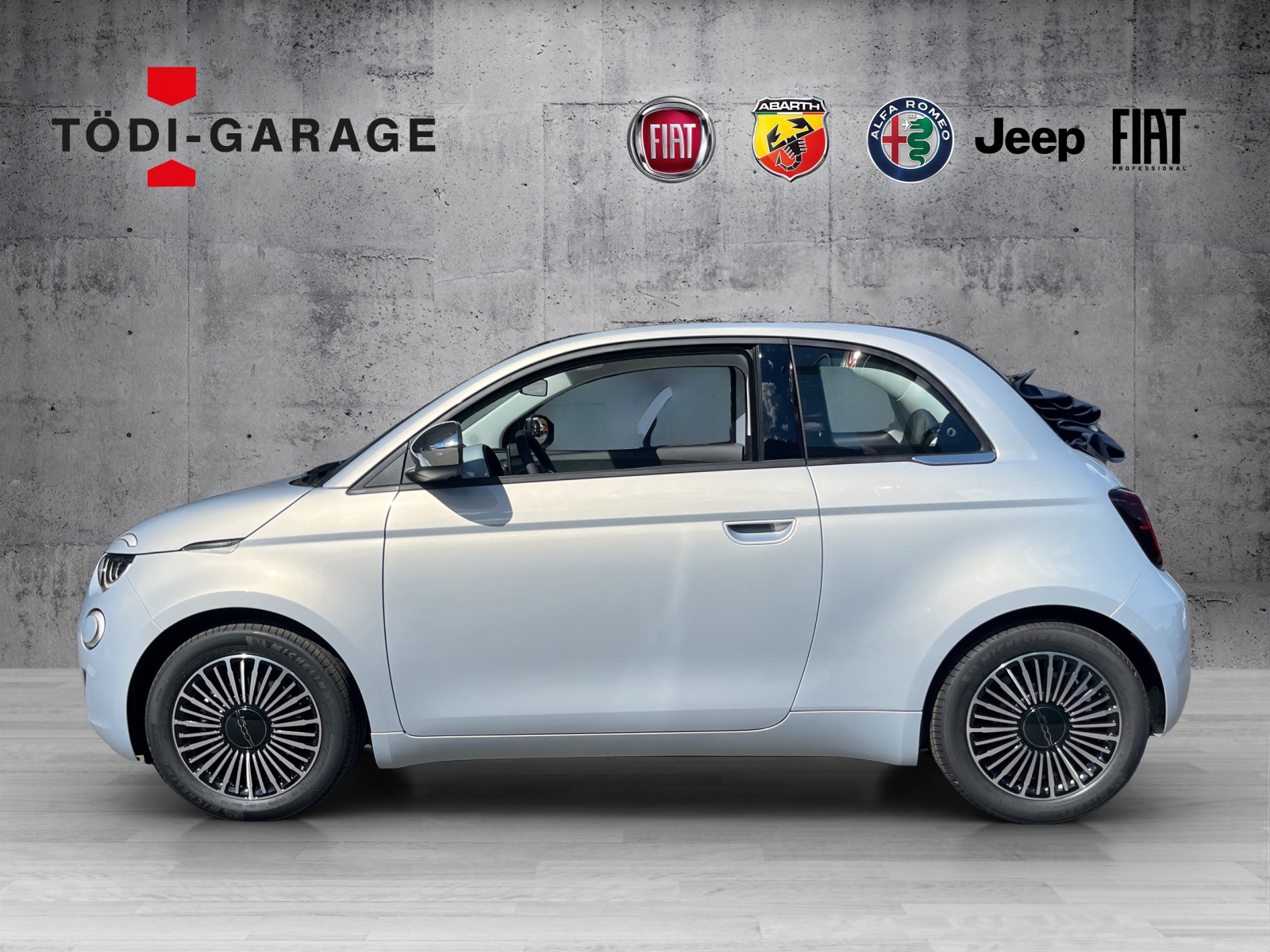 FIAT 500C Dolce Vita-image-2