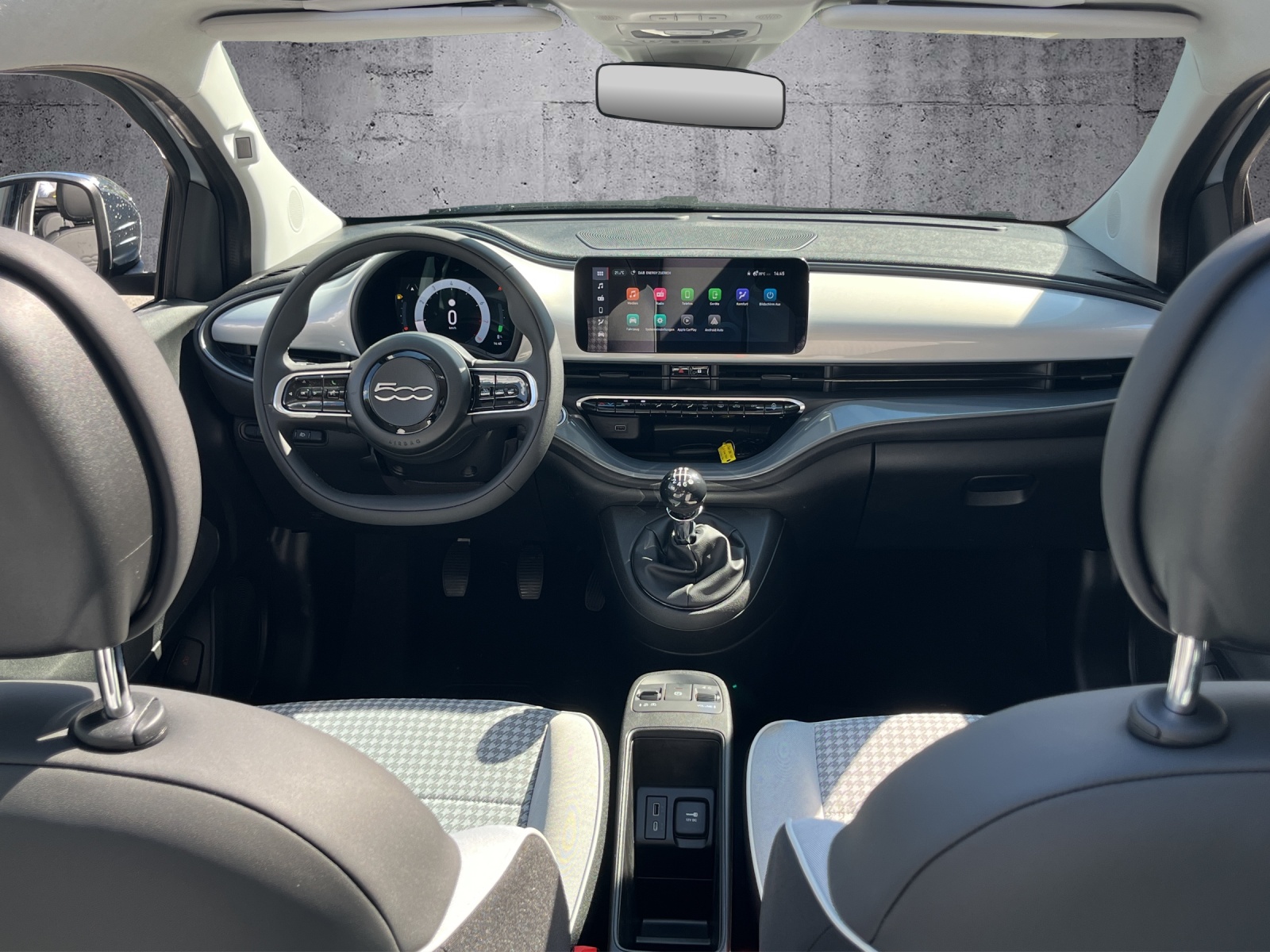 FIAT 500C Dolce Vita-image-10