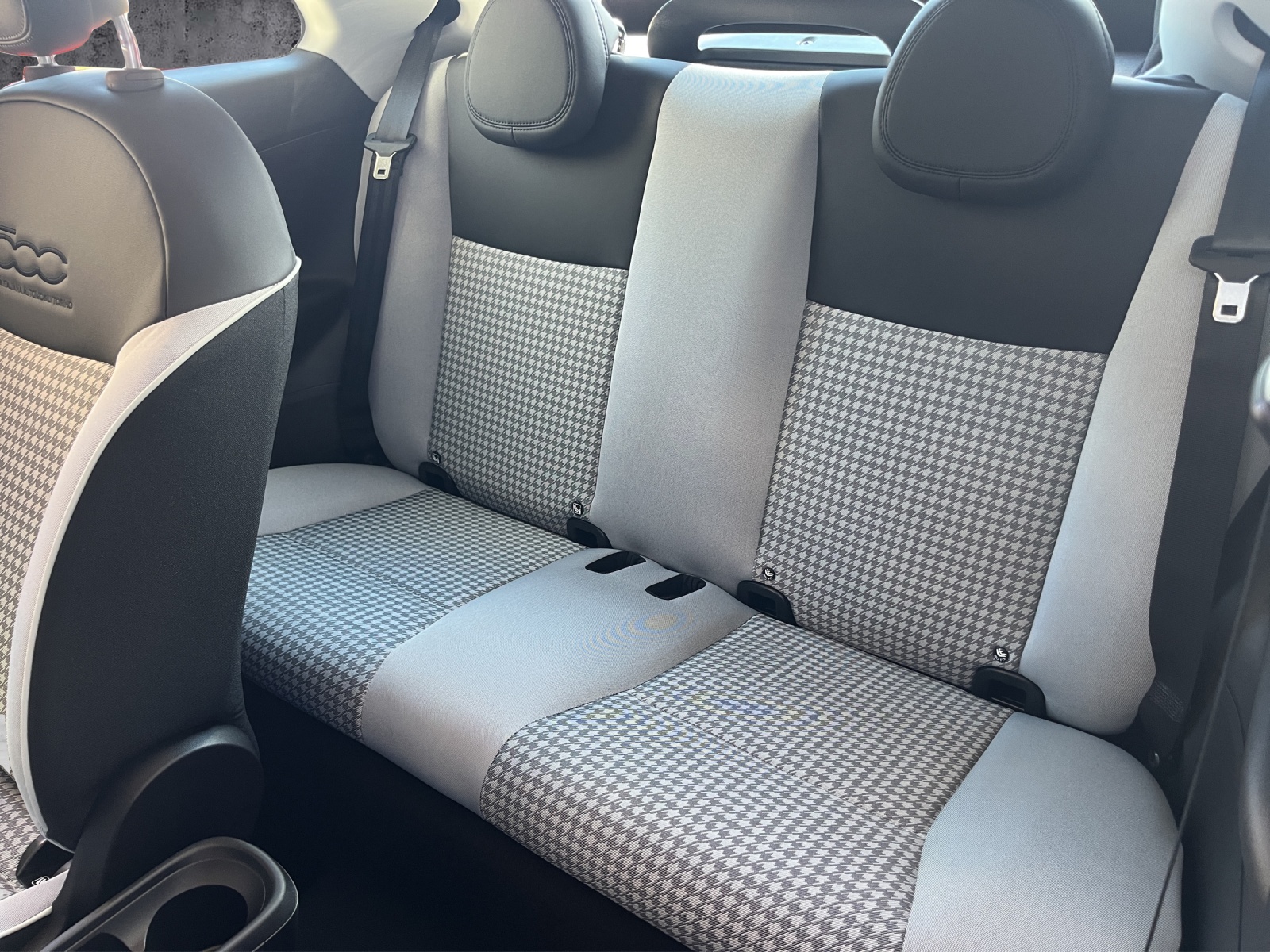 FIAT 500C Dolce Vita-image-14