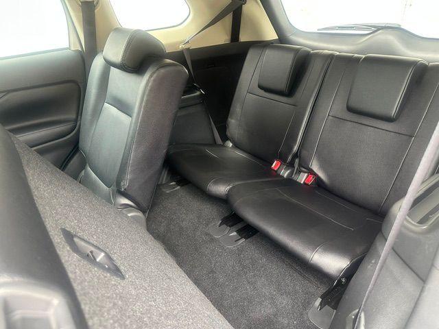 MITSUBISHI Outlander 2.2 DID Diamond 4WD Automatic-image-12