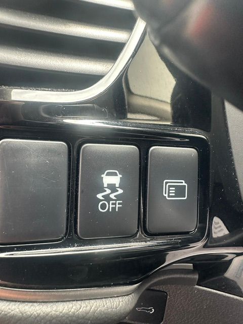 MITSUBISHI Outlander 2.2 DID Diamond 4WD Automatic-image-19