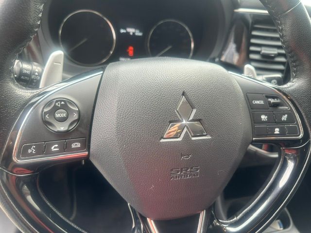MITSUBISHI Outlander 2.2 DID Diamond 4WD Automatic-image-21