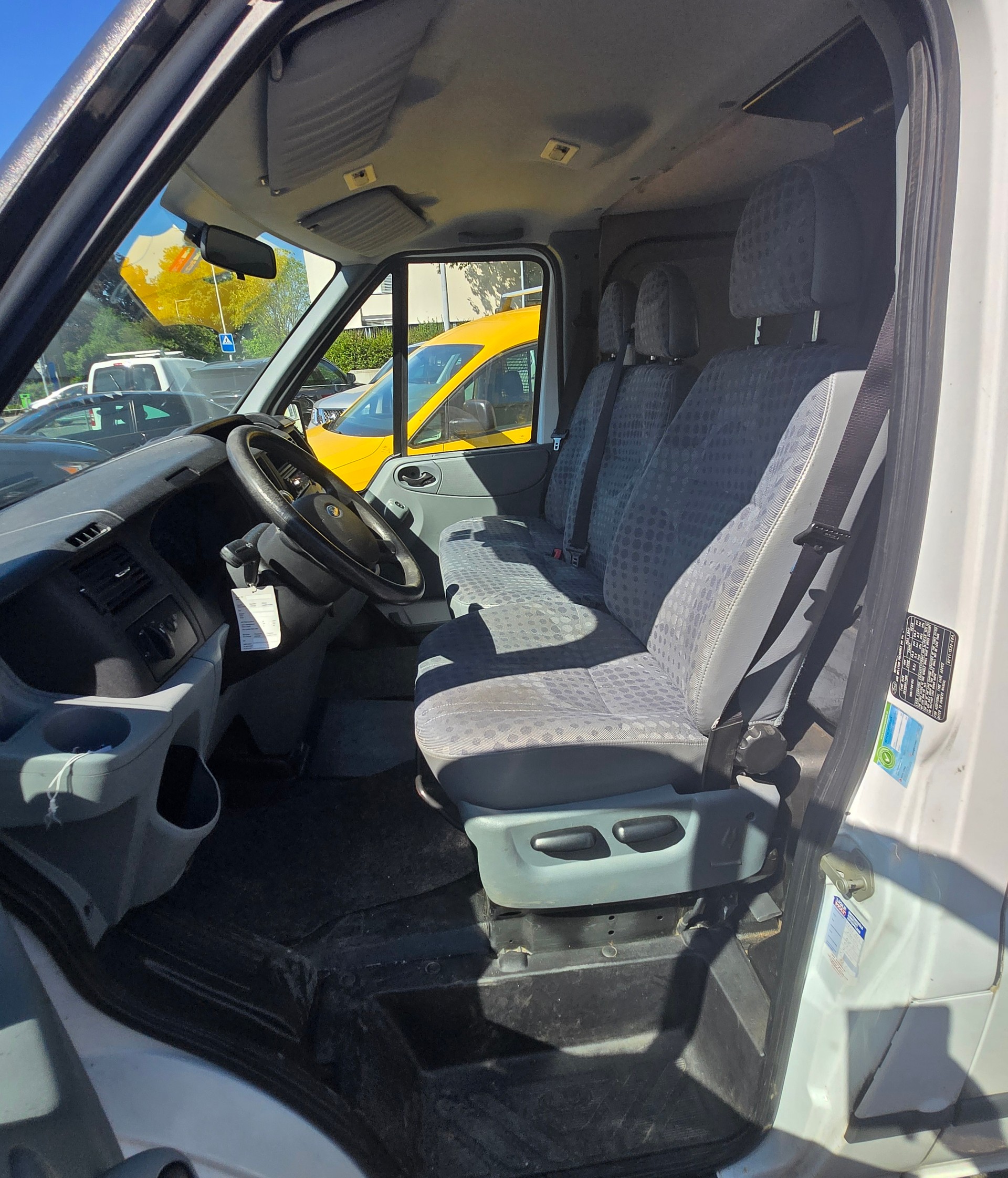 FORD Transit 2.2 TDCi 260 S Trend-image-9