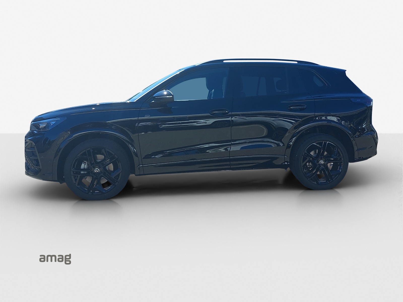 VW Tiguan 2.0 TSI DSG R-Line Plus 4Motion-image-1
