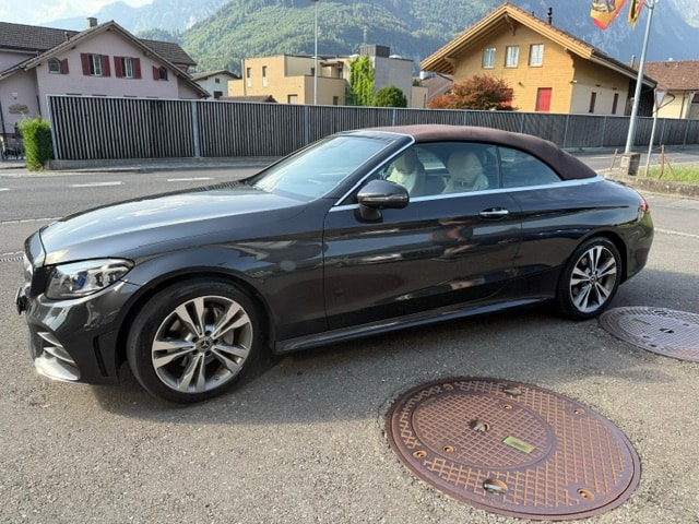 MERCEDES-BENZ C 200 AMG Line 4matic-image-0