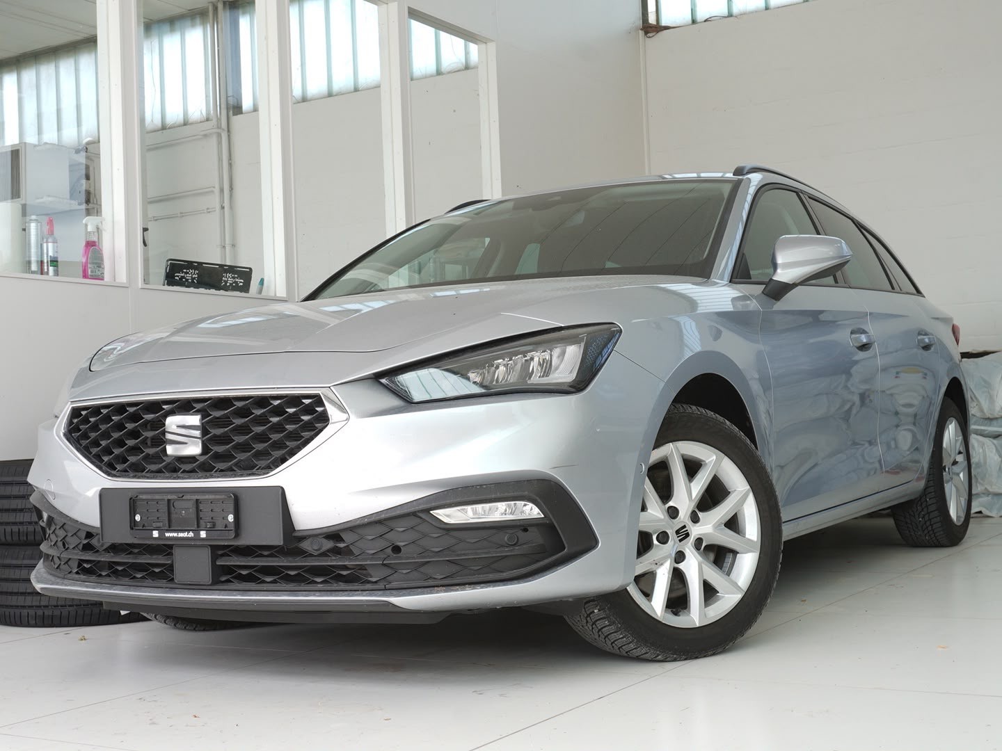 SEAT Leon ST 2.0 TDI EVO DSG Style-image-0
