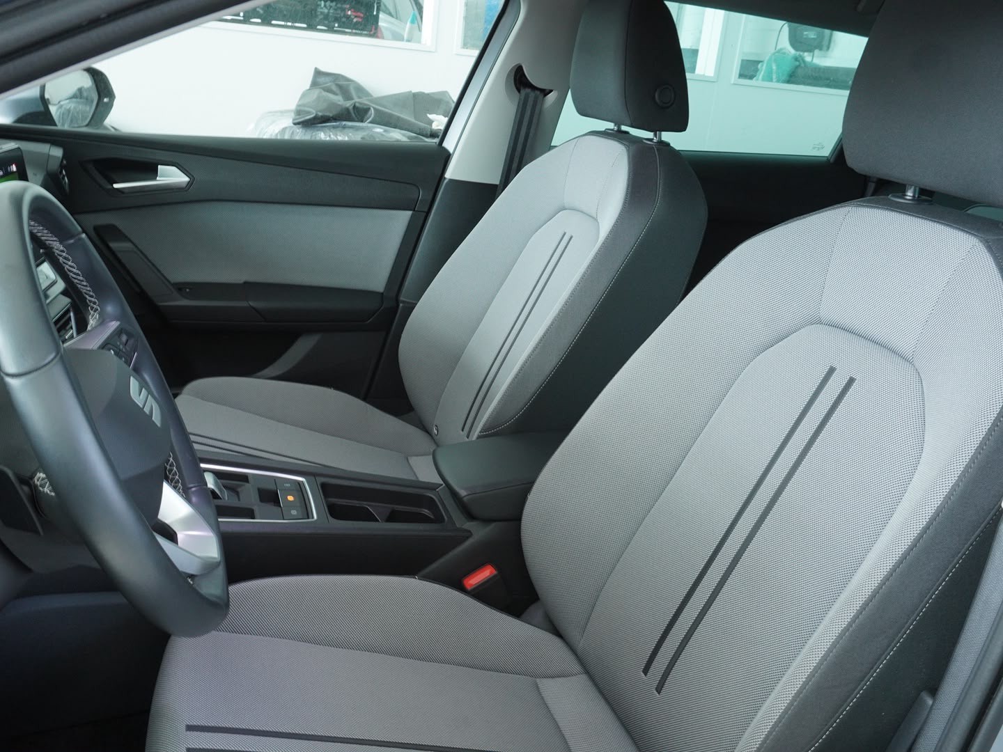 SEAT Leon ST 2.0 TDI EVO DSG Style-image-3