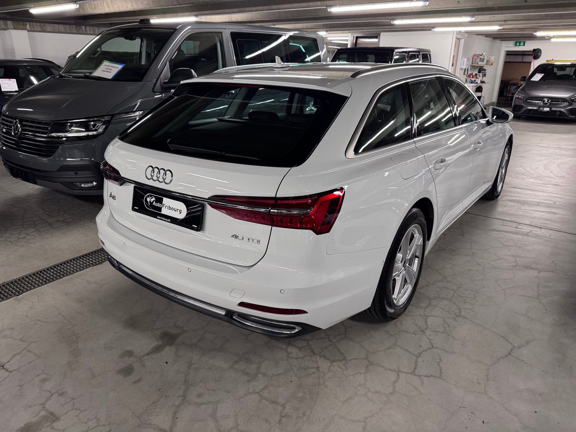 AUDI A6 Avant 40 TDI Sport S-tronic-image-1