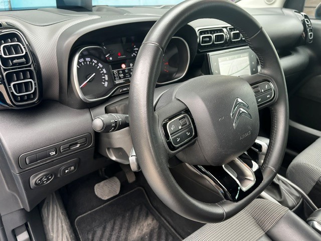 CITROEN C3 Aircross 1.2 STT Shine AUT.-image-9