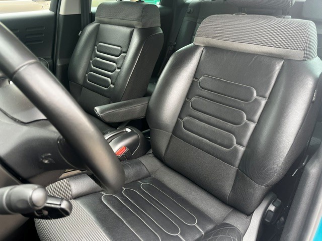 CITROEN C3 Aircross 1.2 STT Shine AUT.-image-10