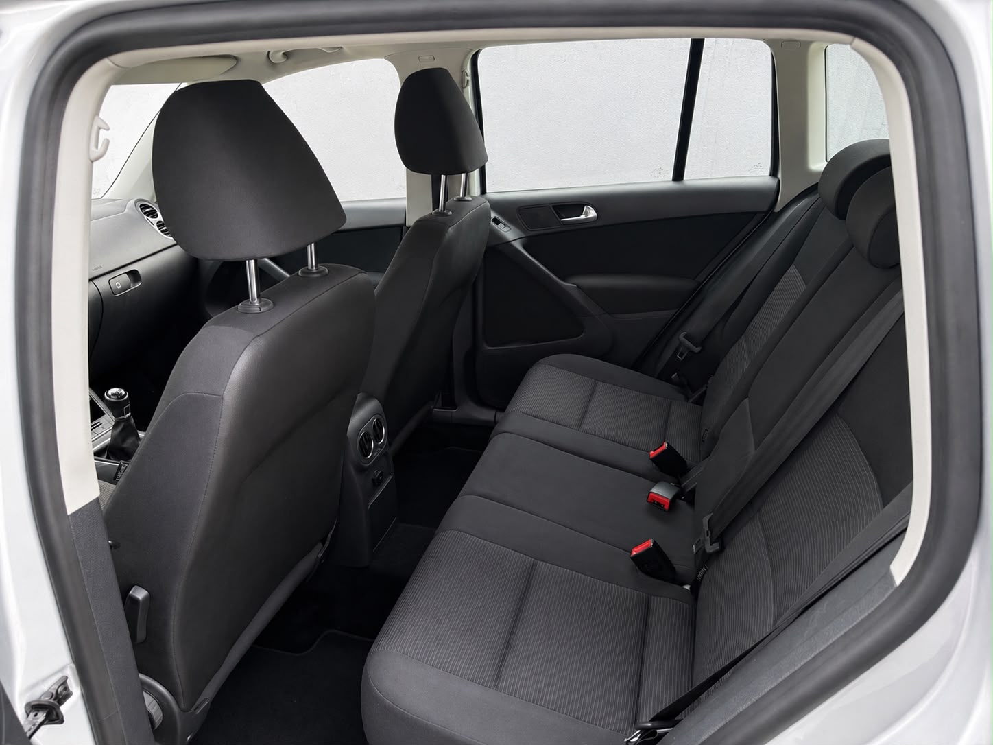 VW Tiguan 1.4 TSI BlueMotion Value 4x2-image-13