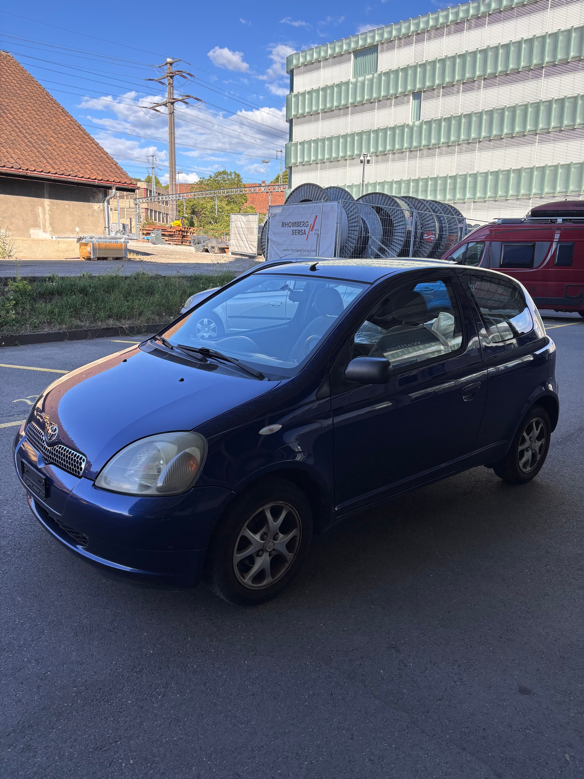 TOYOTA Yaris 1.3 Linea Sol-image-2