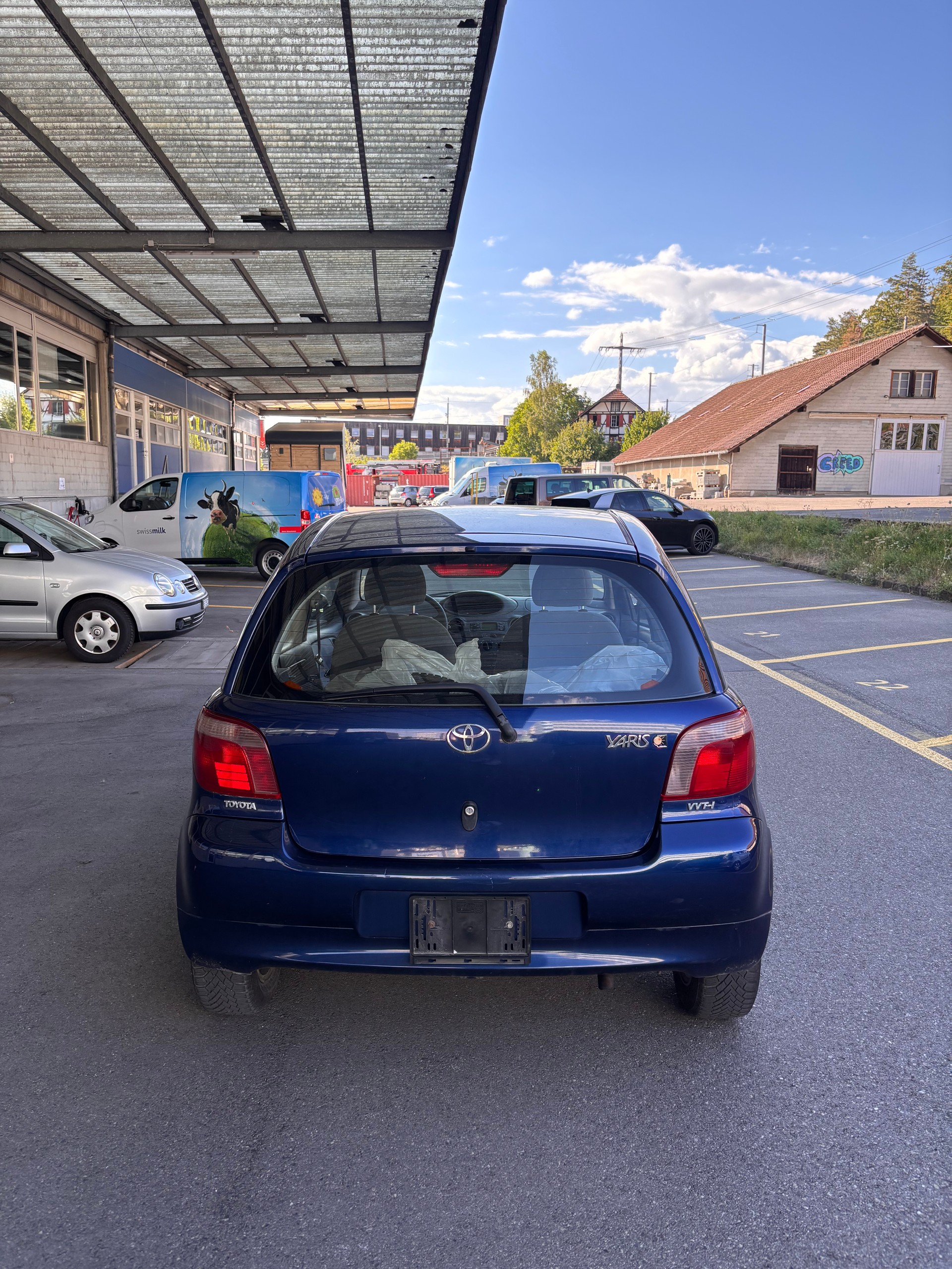TOYOTA Yaris 1.3 Linea Sol-image-5