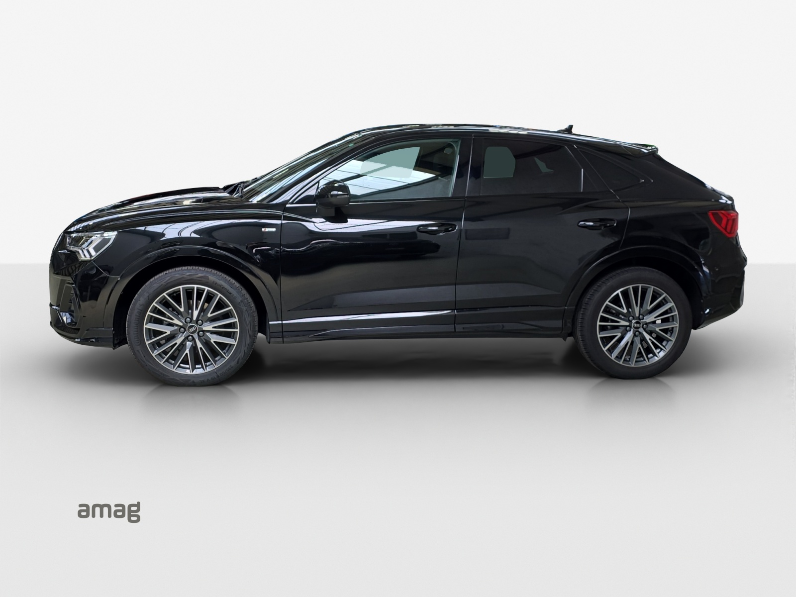 AUDI Q3 Sportback 35 TFSI S line Attraction S-tronic-image-1