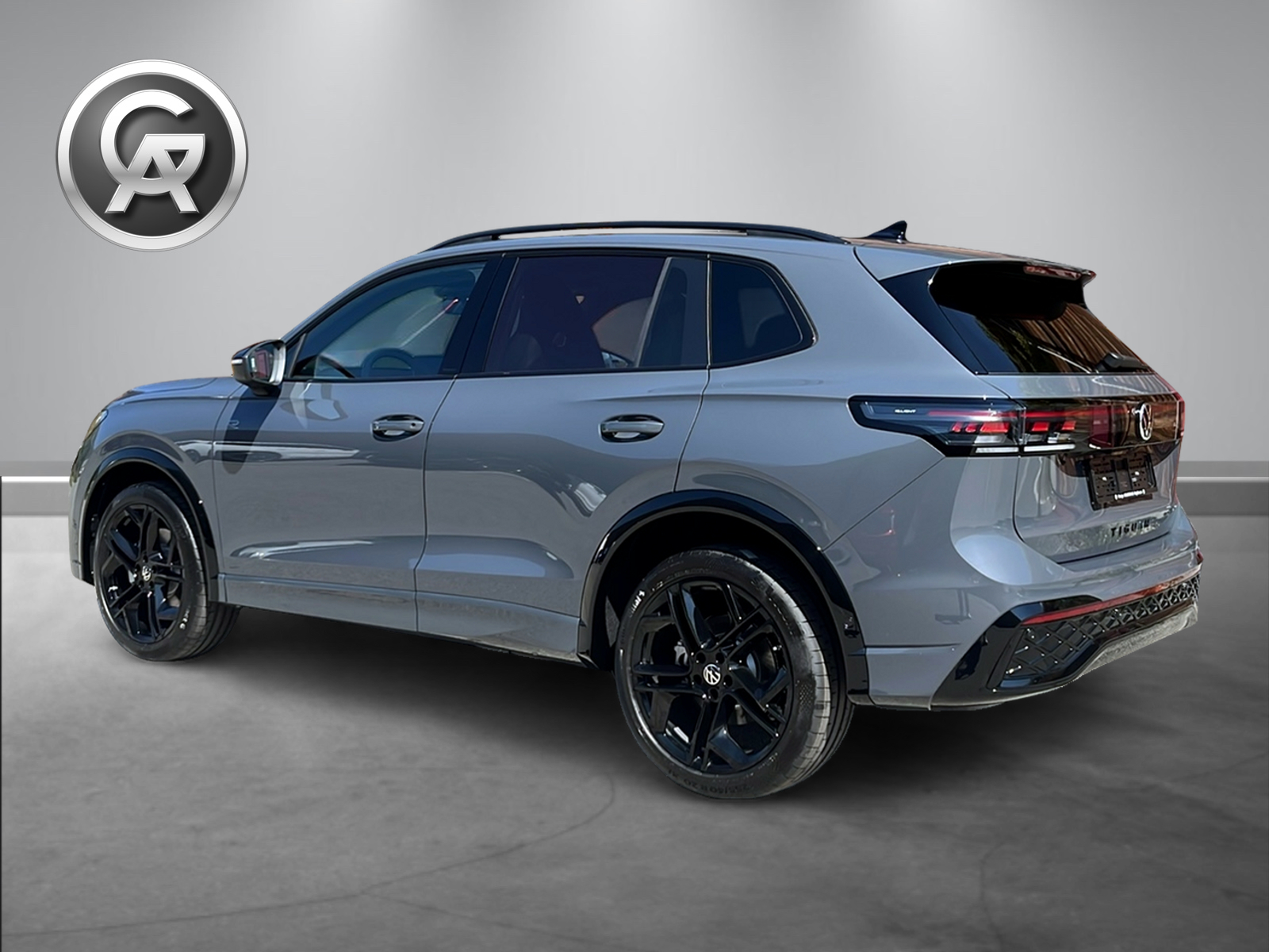 VW Tiguan 2.0 TSI DSG R-Line Plus 4Motion-image-13