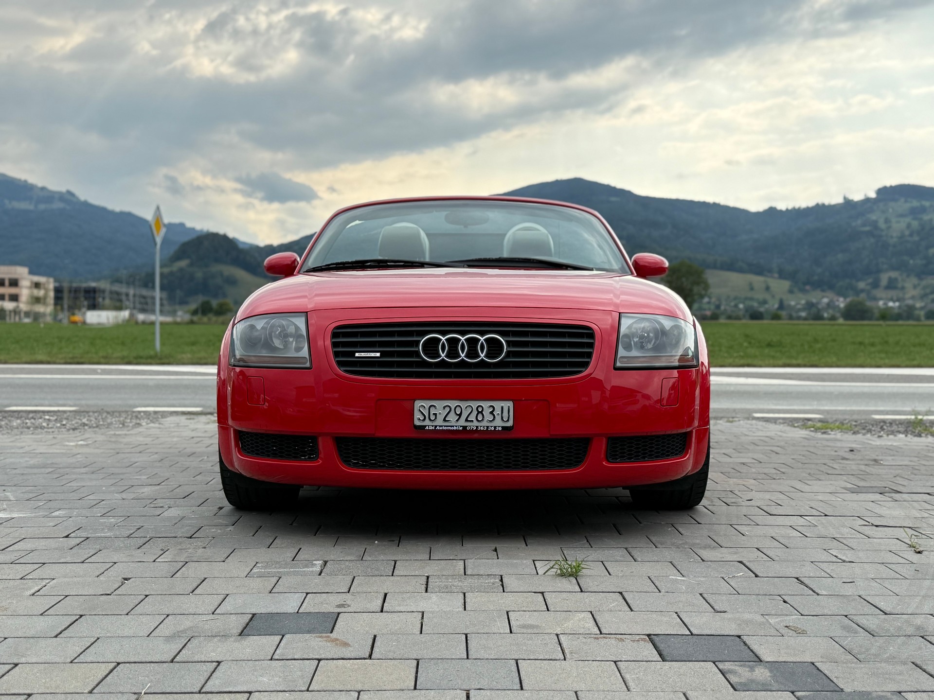AUDI TT Roadster 1.8 T quattro S-Line-image-3
