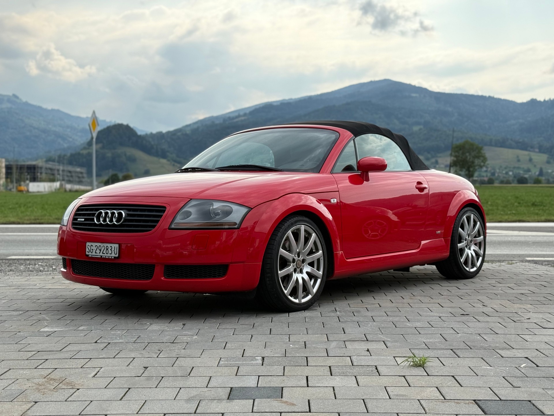 AUDI TT Roadster 1.8 T quattro S-Line-image-1