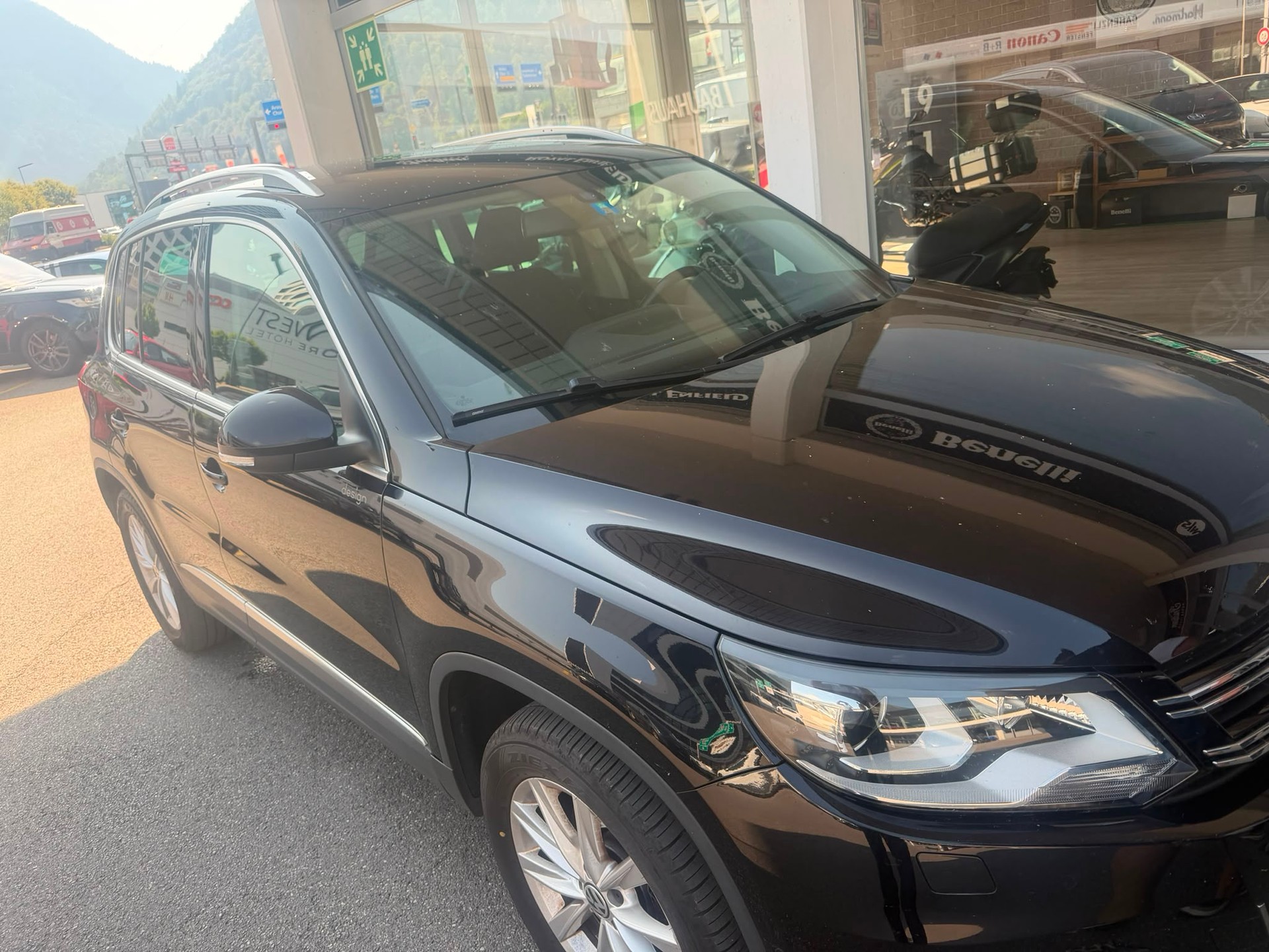 VW Tiguan 2.0 TSI Sport&Style 4Motion-image-8