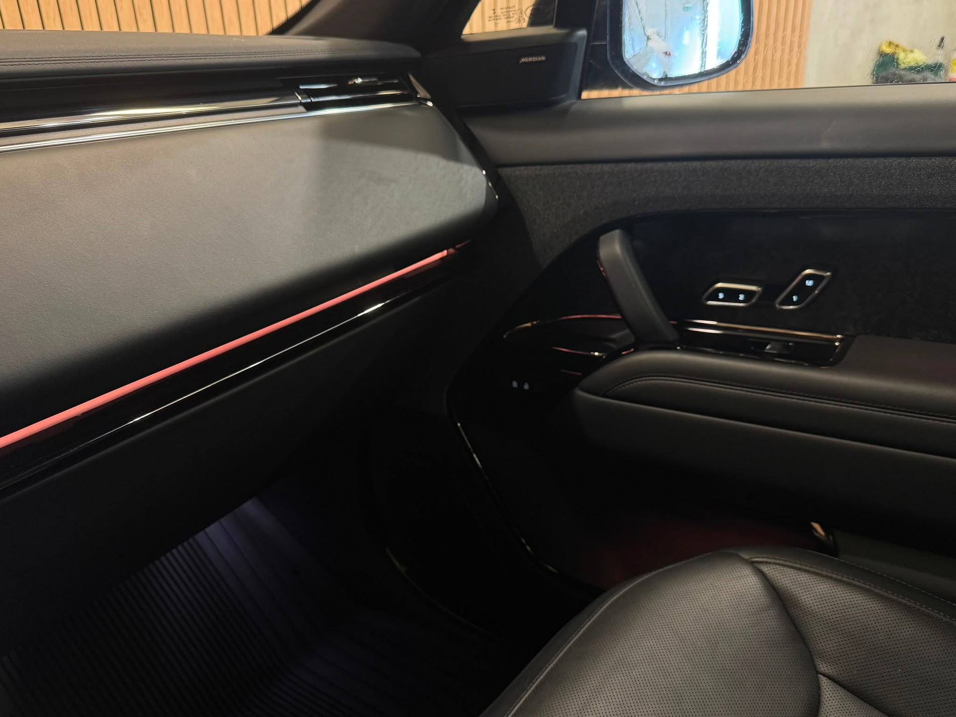 LAND ROVER Range Rover Sport D250 3.0 TD6 MHEV Dynamic SE Automatic-image-16