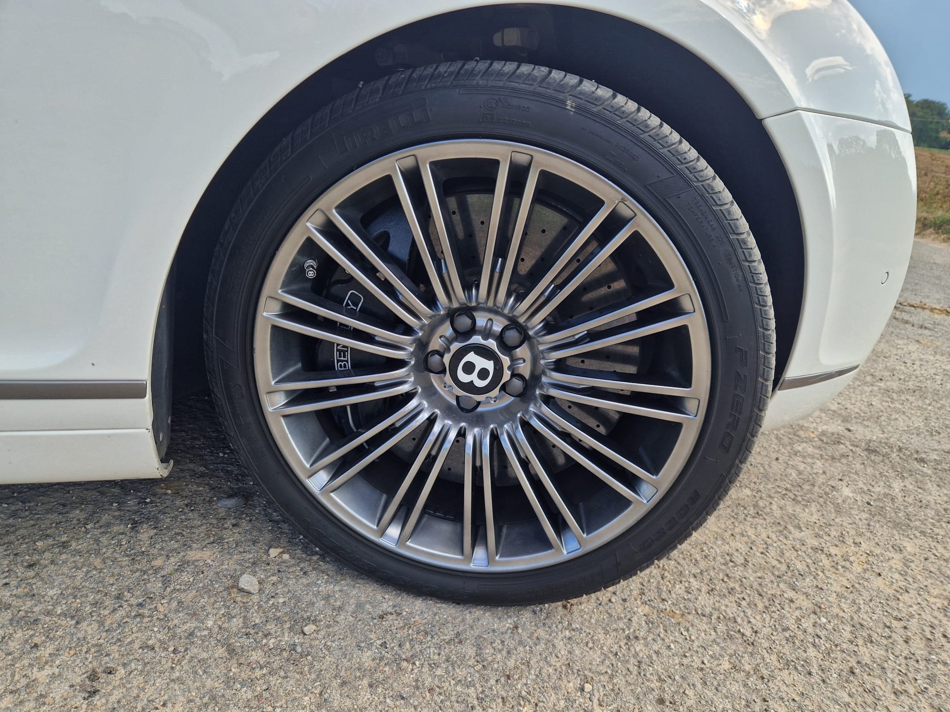 BENTLEY 6.0 V12 Speed-image-9