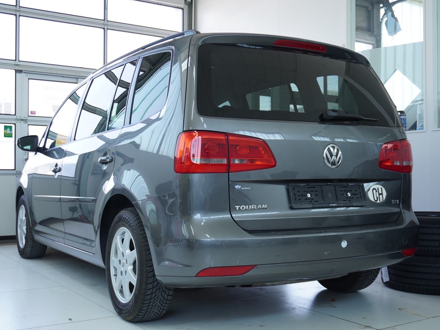 VW Touran 1.4 TSI Comfortline DSG-image-1