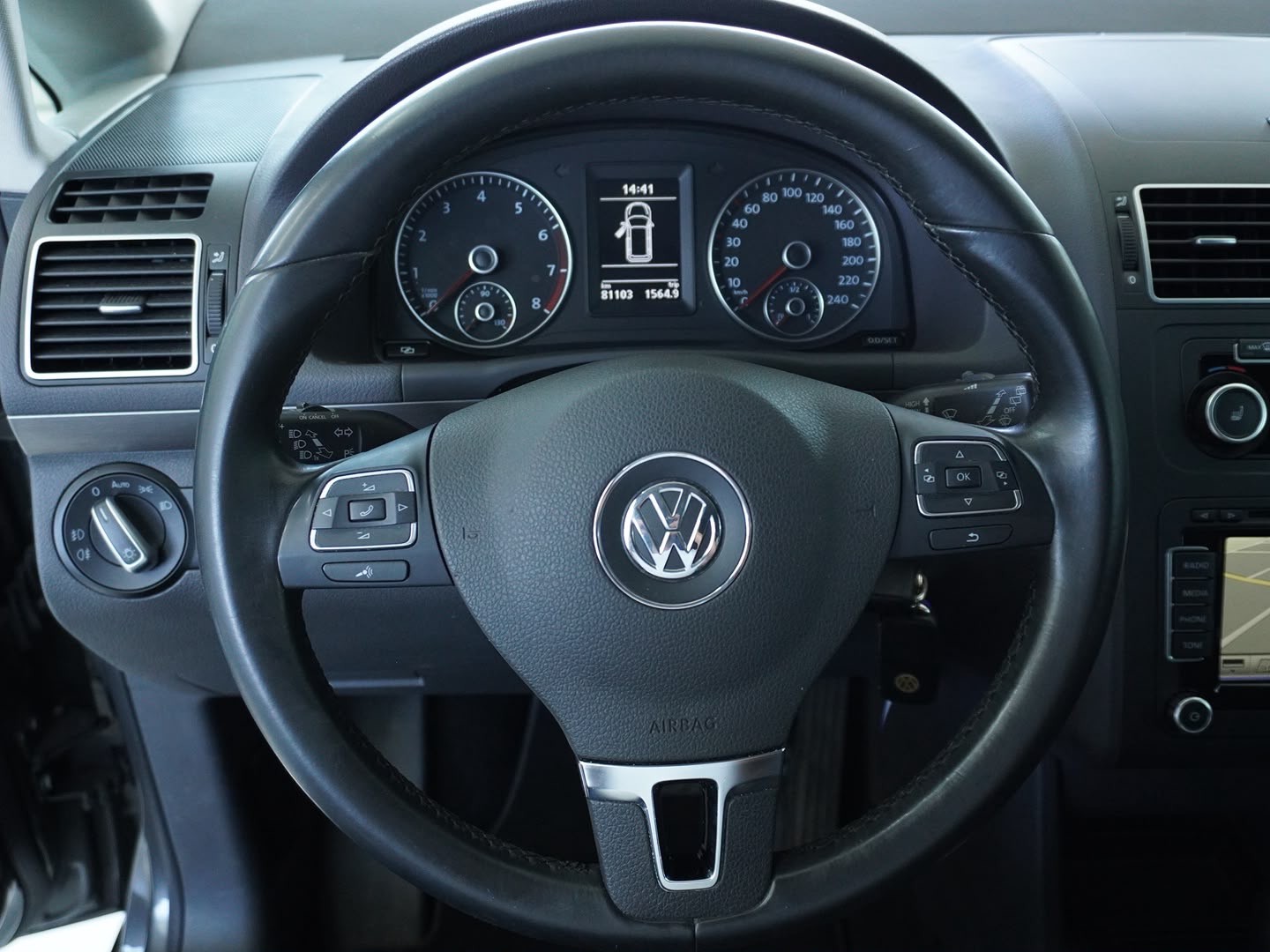 VW Touran 1.4 TSI Comfortline DSG-image-9