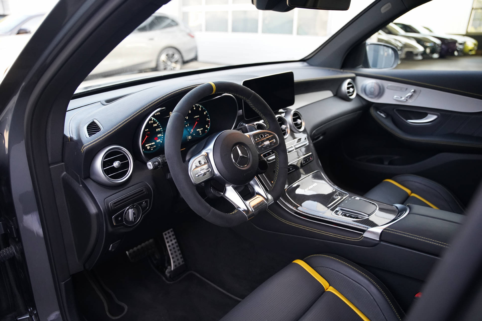 MERCEDES-BENZ GLC 63 S AMG 4m+-image-6