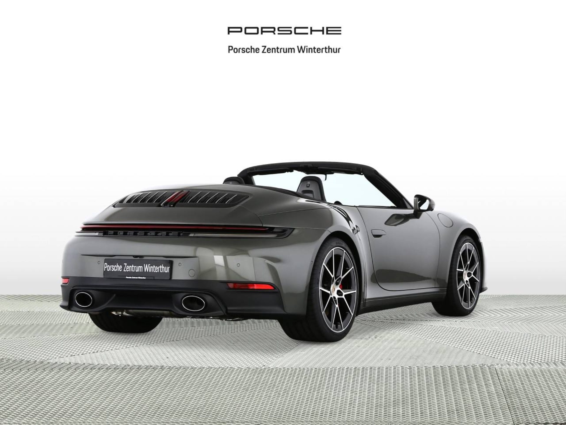 PORSCHE 911 Carrera 4S Cabriolet-image-2