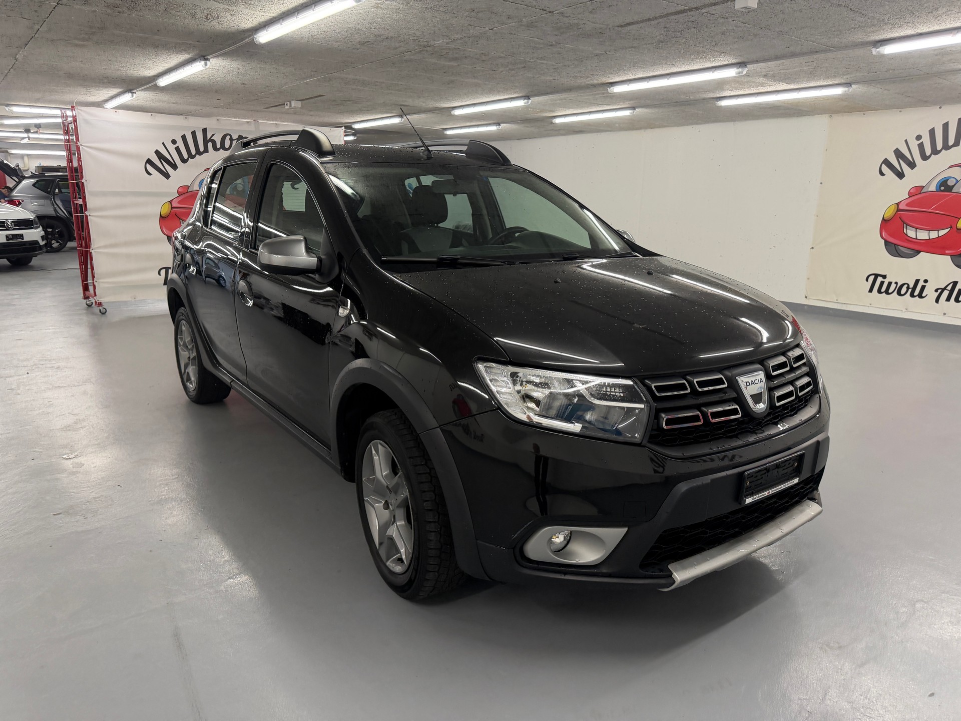 DACIA Sandero Tce 90 Stepway Automatic-image-1