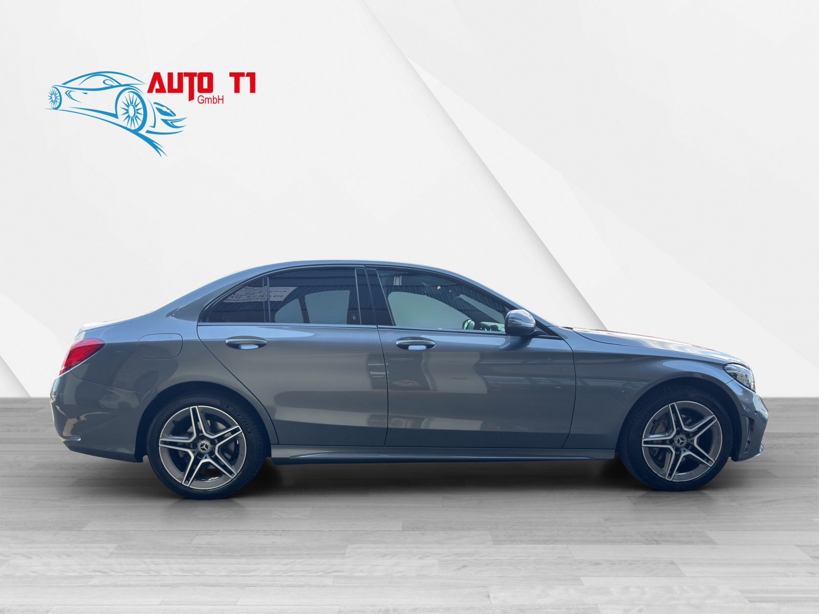 MERCEDES-BENZ C 200 Swiss Star AMG Line 4Matic 9G-Tronic-image-6