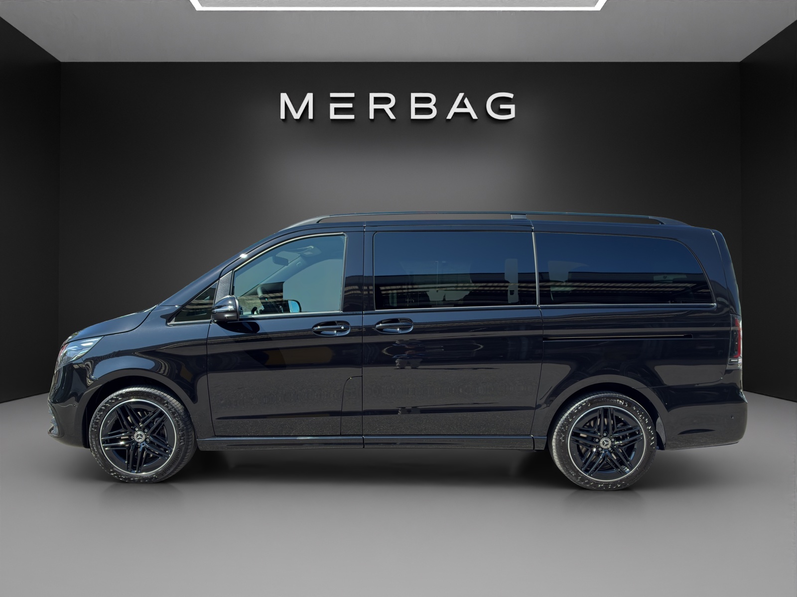 MERCEDES-BENZ V 300 d lang 4Matic Swiss Edition 9G-Tronic-image-2