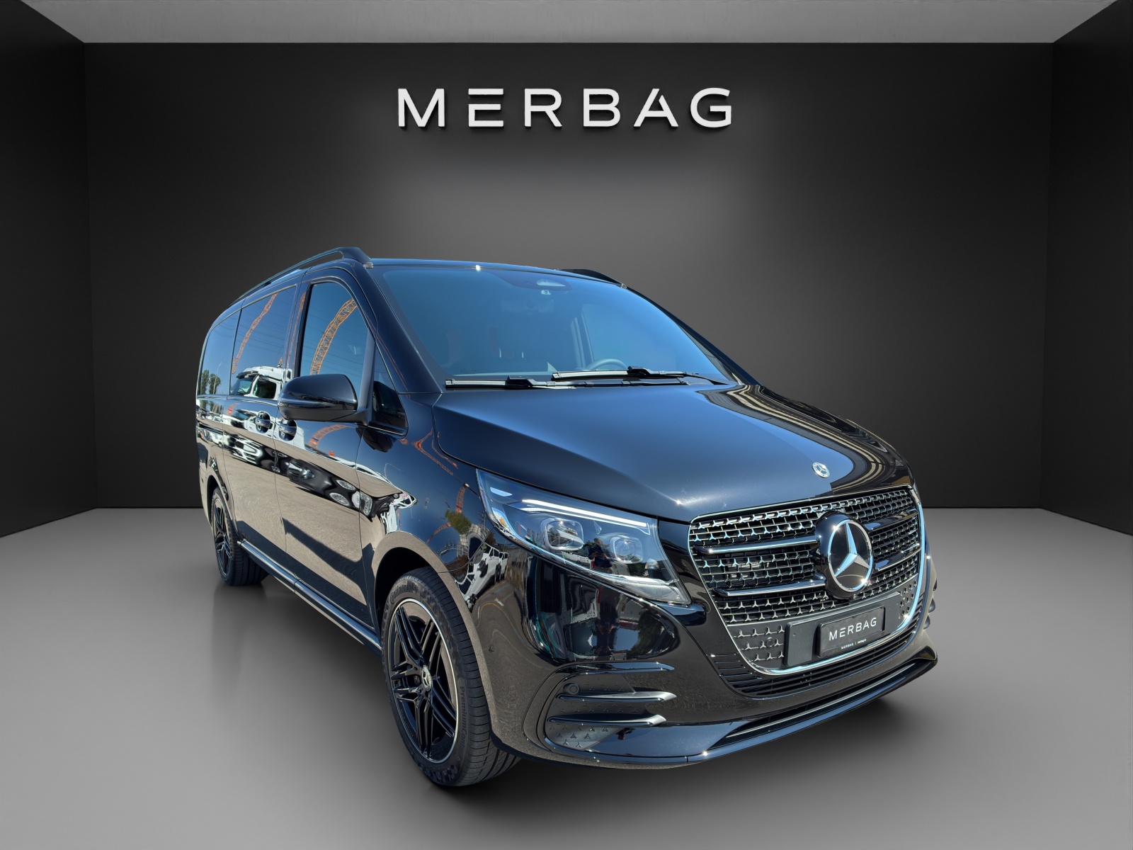 MERCEDES-BENZ V 300 d lang 4Matic Swiss Edition 9G-Tronic-image-0