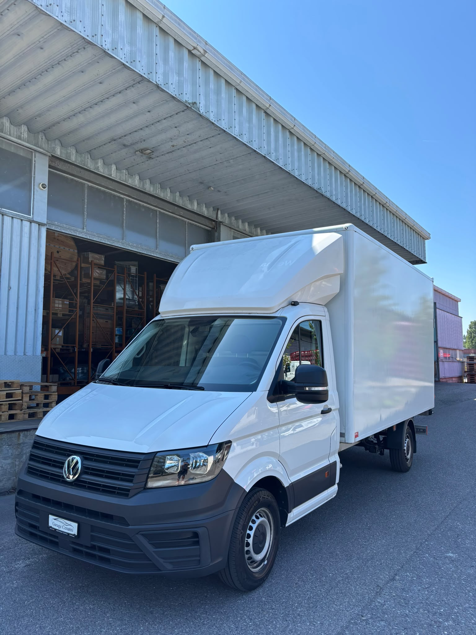 VW Crafter 35 2.0 TDI L4 HD A mit Hebebühne-image-13