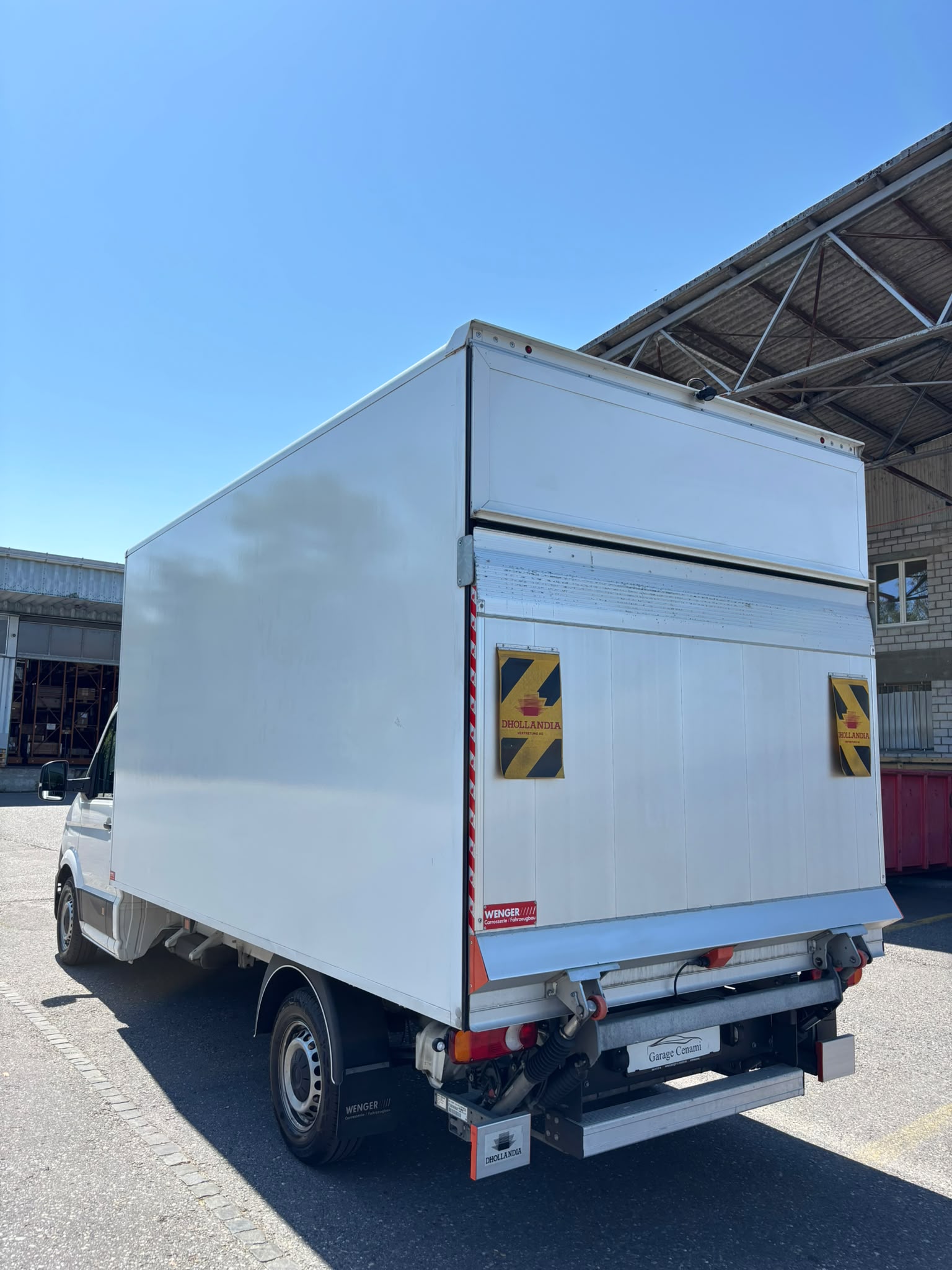 VW Crafter 35 2.0 TDI L4 HD A mit Hebebühne-image-12