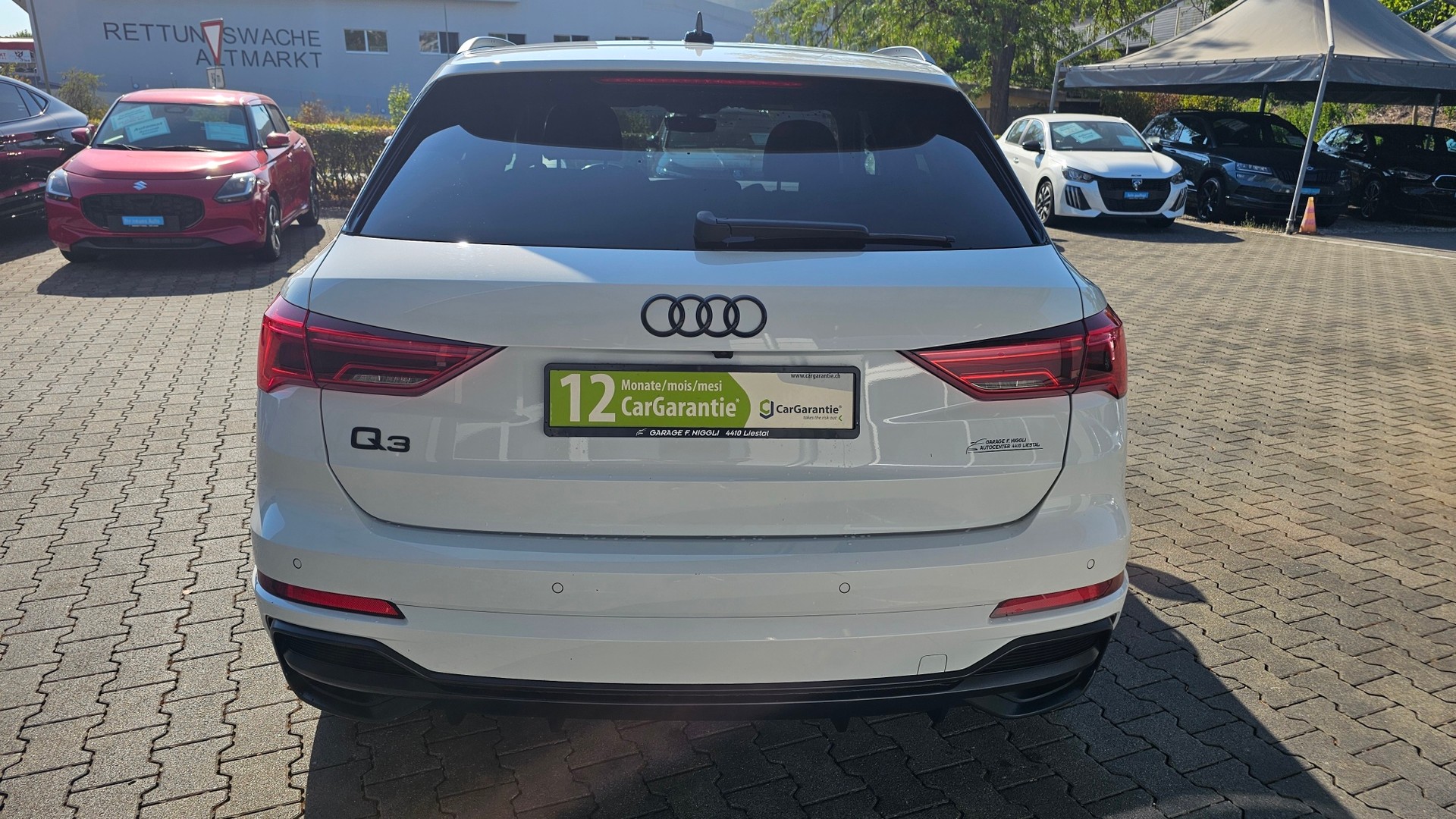 AUDI Q3 45 TFSI e S line S-tronic-image-9